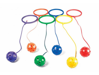 [610710] JUEGO AMAYA PELOTA CON ASA LARGO DE LA CUERDA 29 CM