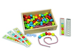 [16233] JUEGO ANDREUTOYS FORMAS PARA ENSARTAR + 10 CORDONES + 10 PLANTILLAS CAJA DE 150 UNIDADES SURTIDAS