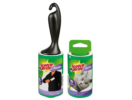 [XA004808052] RODILLO QUITAPELUSAS CON MANGO ERGONOMICO Y HOJAS PRECORTADAS 56 USOS