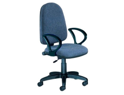 [930/4+956] SILLA ROCADA CON BRAZOS COLOR NEGRO DIAMETRO BASE 610 MM RESPALDO DE 490 MM X 420 MM